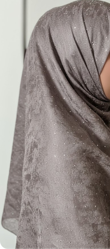 روسری ژاکاد نگین دار کرم قهوه ایی