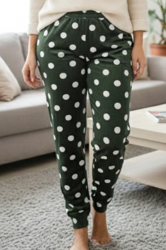 شلوار مخمل توپ توپی سبز یشمی