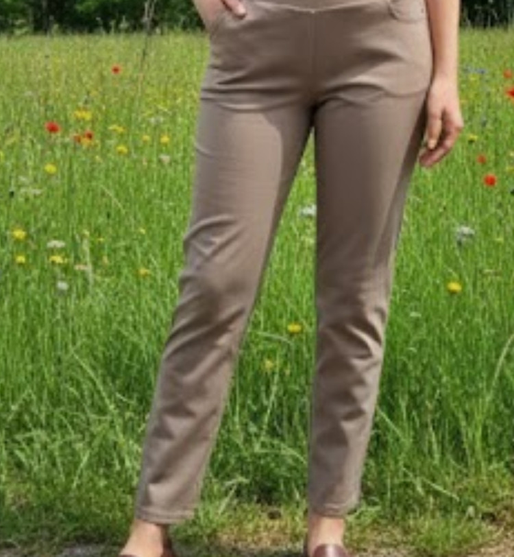 شلوار کتان کش خارجی سایز 2XL رنگ کرم